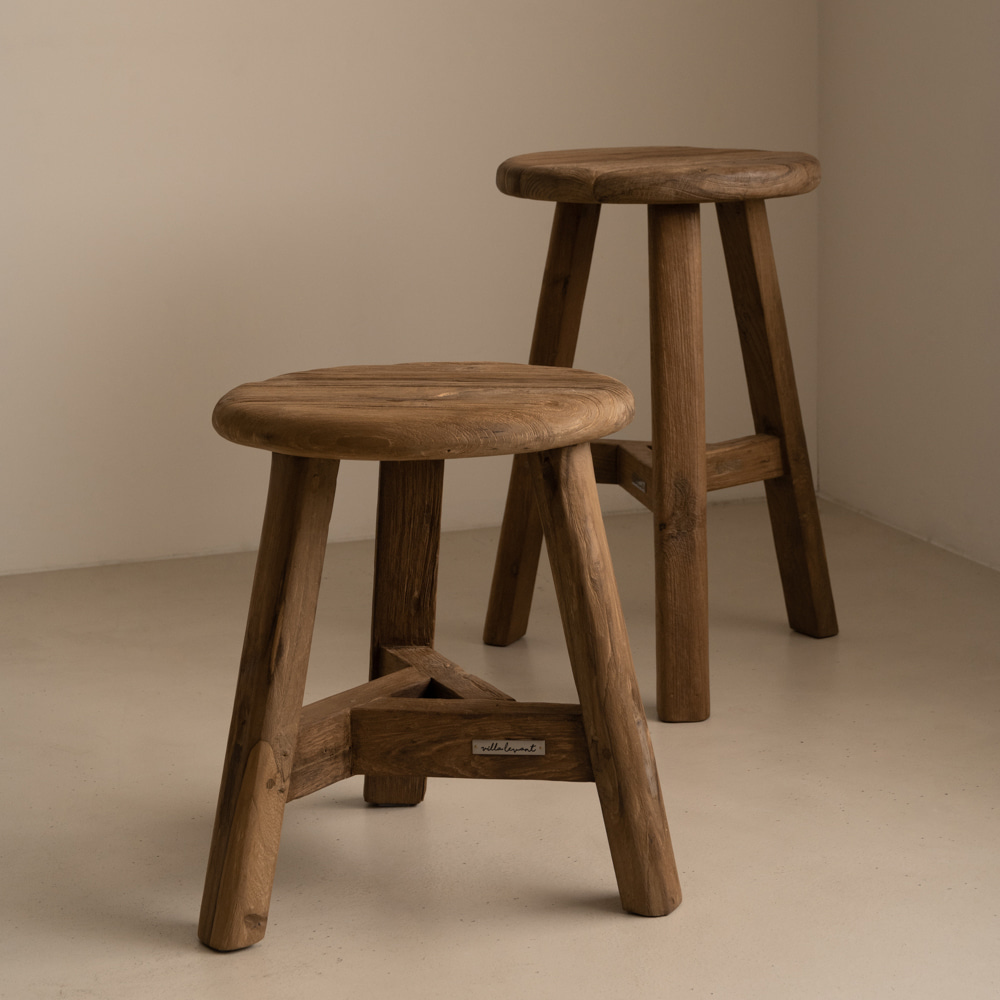 Round stool 370
